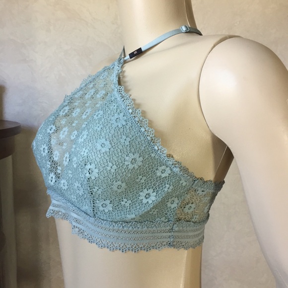 Victoria’s Secret Green Lacey Bralette - Picture 2 of 7